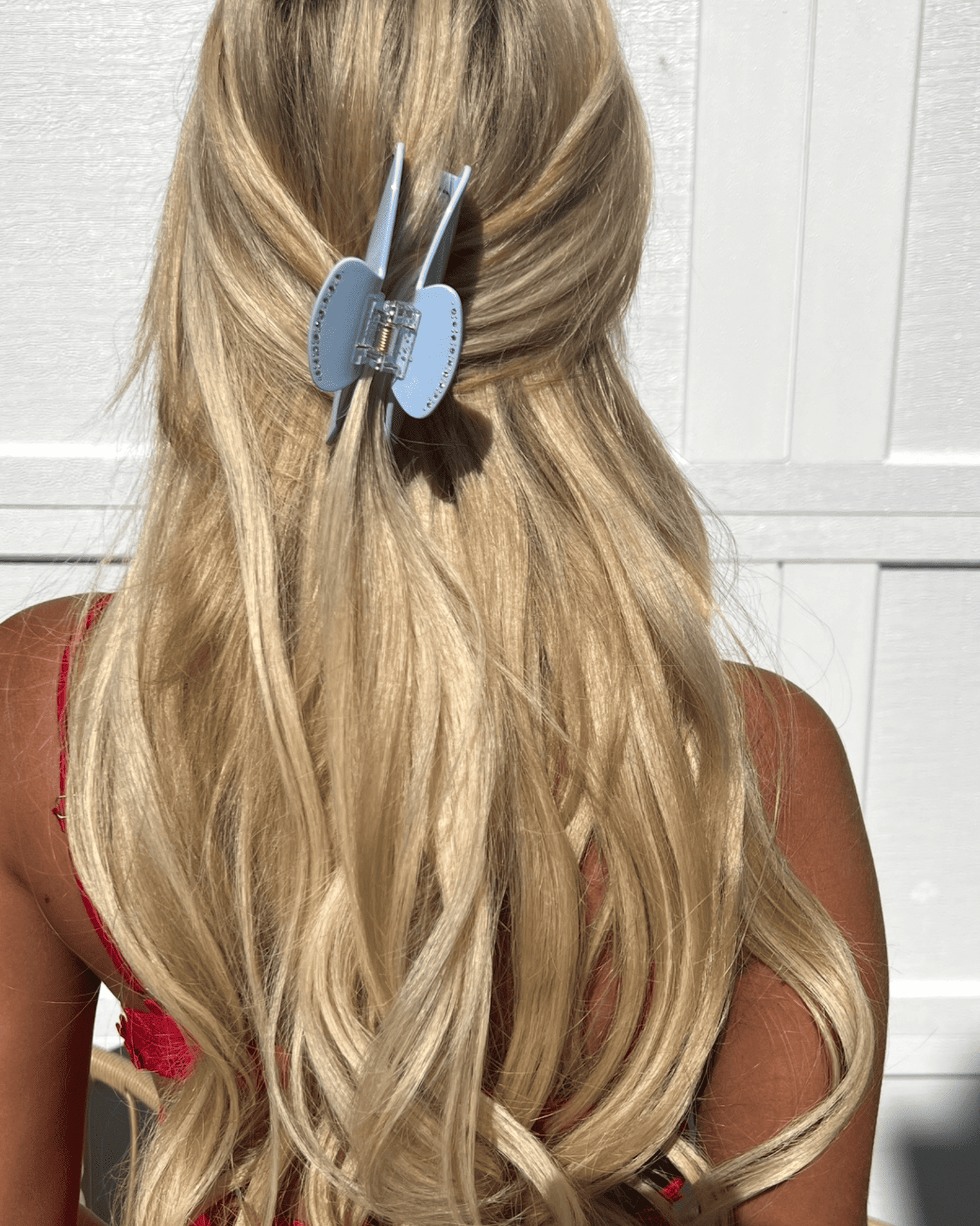 BUTTERFLY EFFECT CLAW CLAMP
