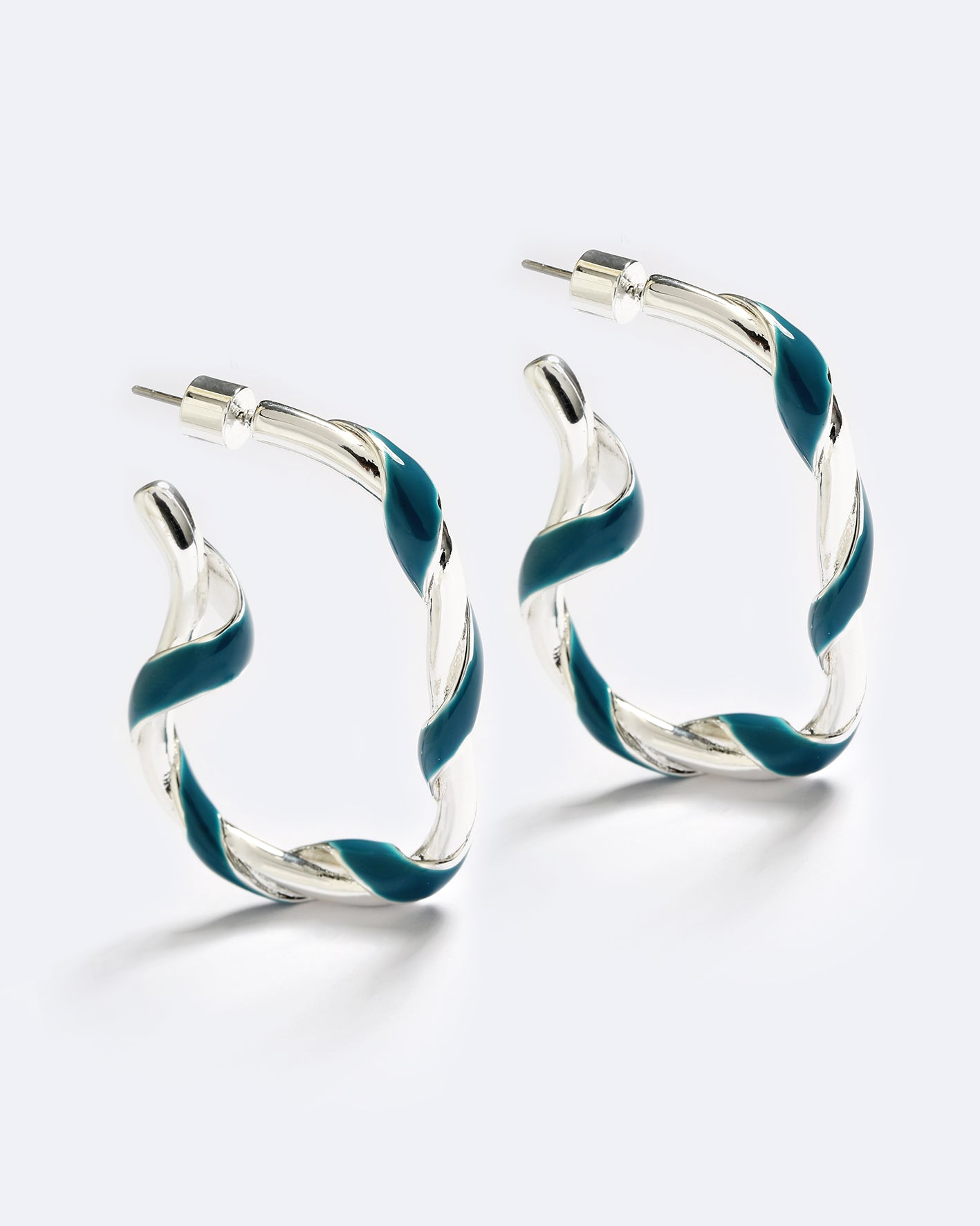 OBSESSION TWIST HOOPS
