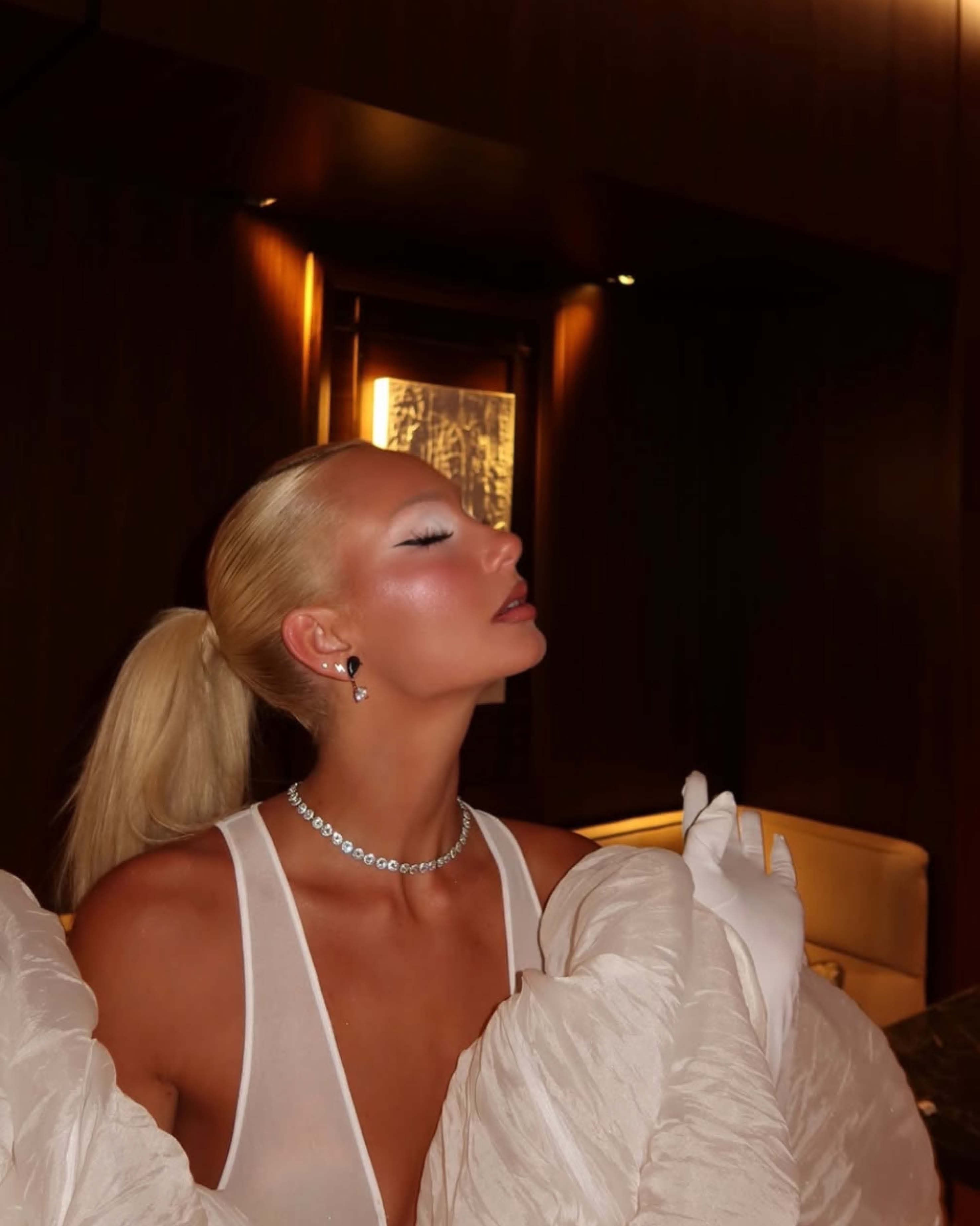 DOUBLE LOVE EARRINGS