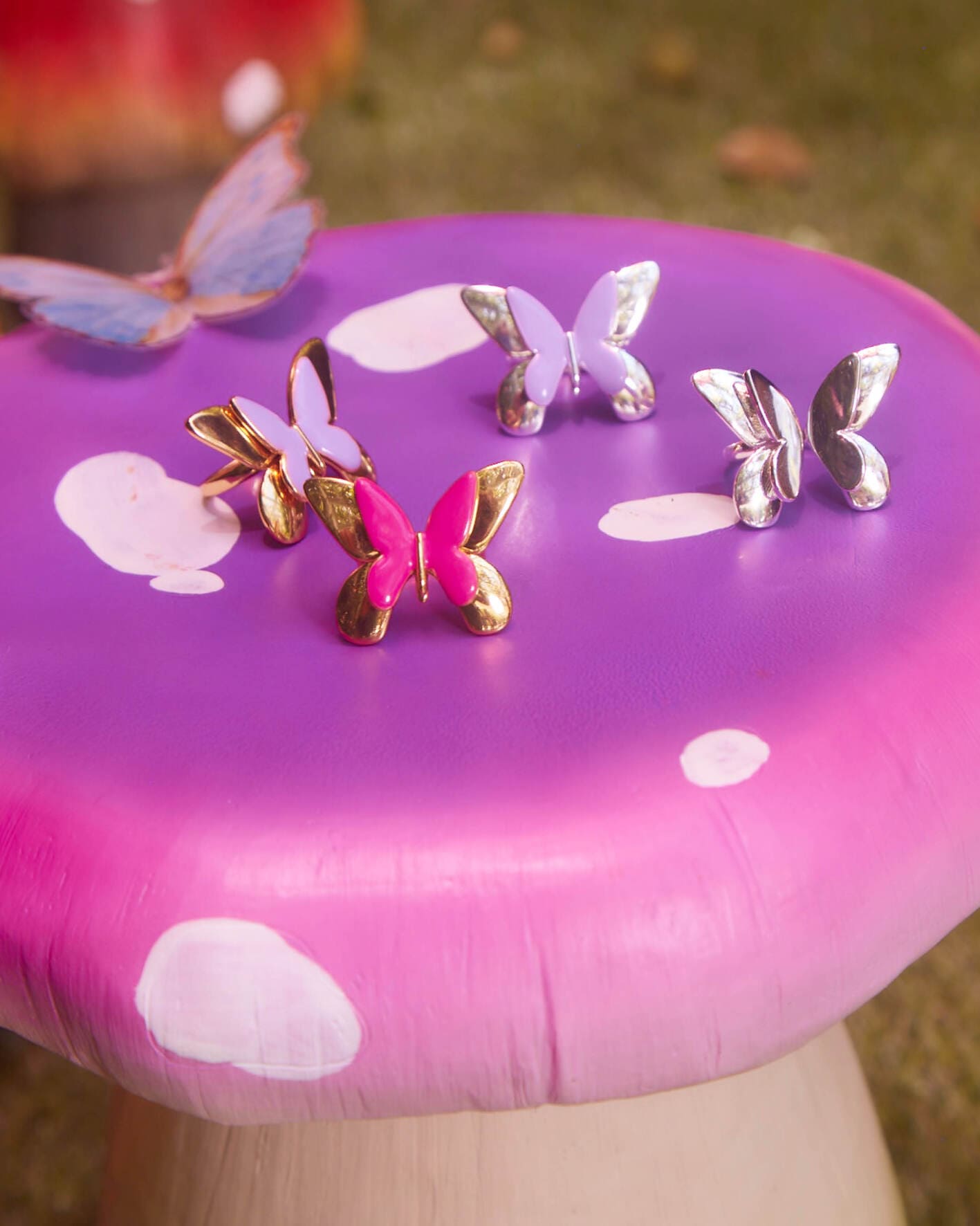 BUTTERFLY MAGIC RING